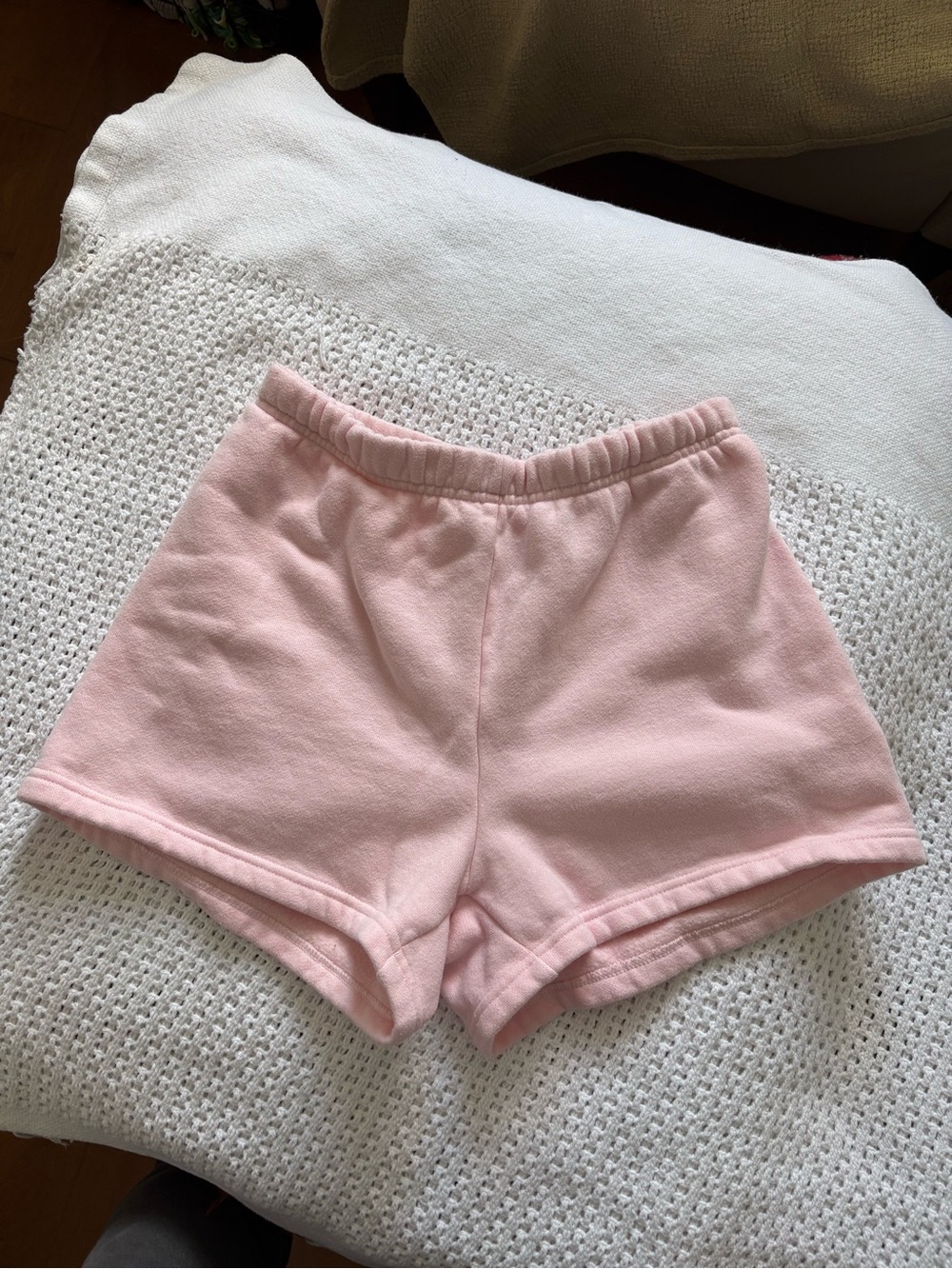 Light pink cozy AF Aritzia xs sweatshorts